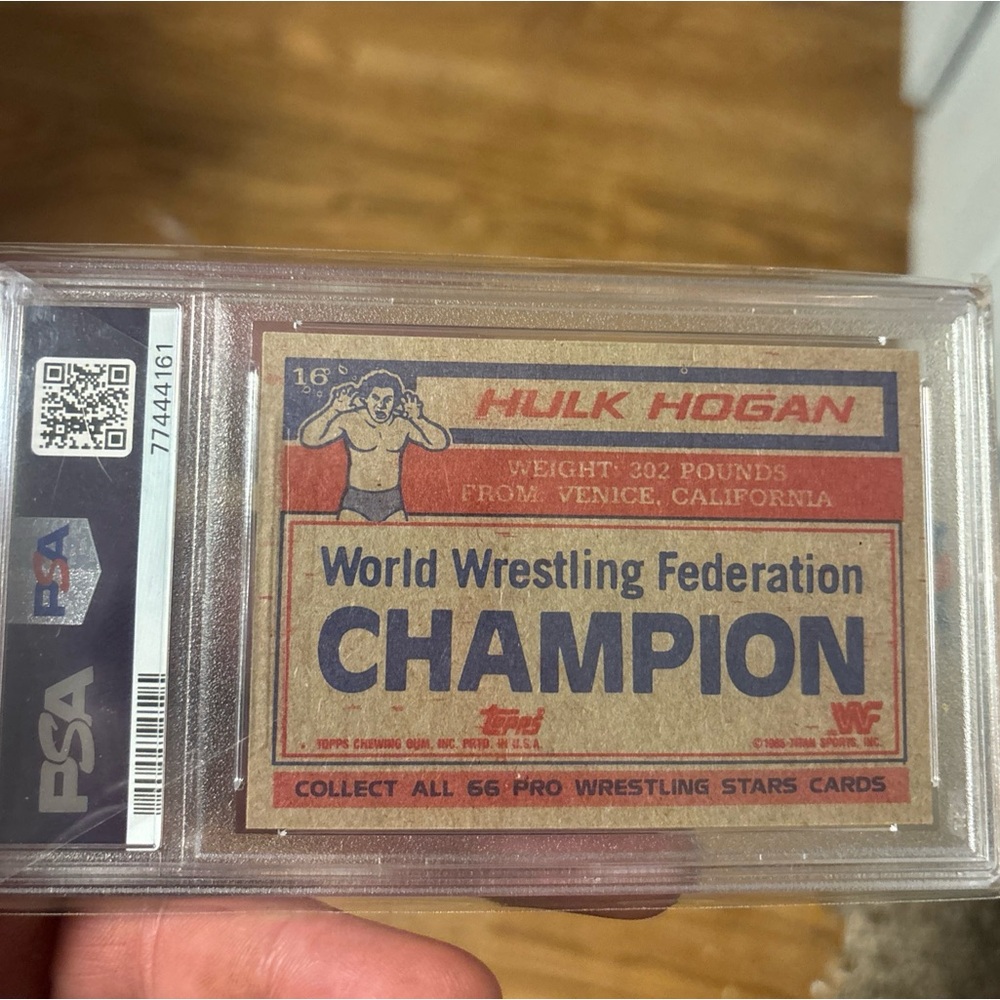 1985 Topps hulk, hogan rookie card